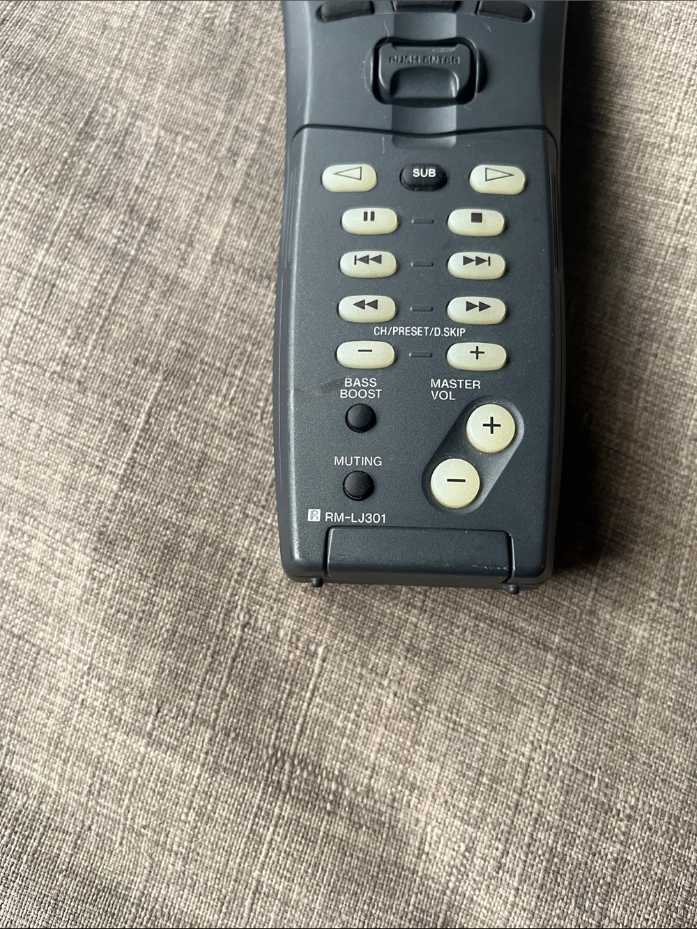 Sony Remote Control RM-LJ301 - Picture 7 of 7